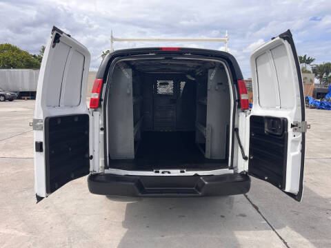 2020 Chevrolet Express 2500