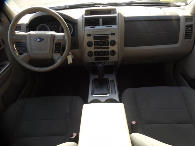 2009 Ford Escape XLT