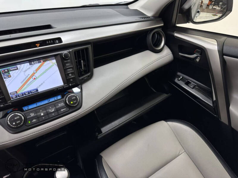 2017 Toyota RAV4 Hybrid Limited