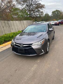 2016 Toyota Camry for sale at Super Bee Auto in Chantilly VA