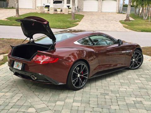 2014 Aston Martin Vanquish