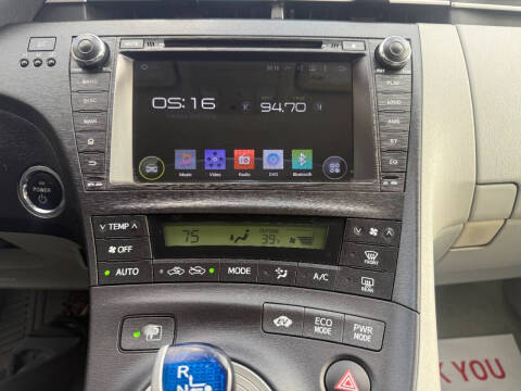 2011 Toyota Prius One