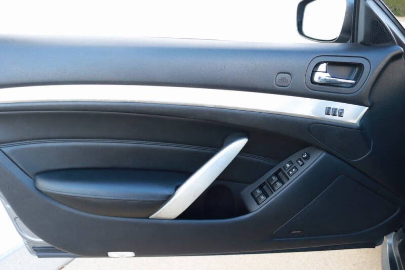 2013 Infiniti G37 Convertible