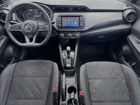 2020 Nissan Kicks S