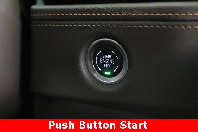 2025 Cadillac Escalade Premium Luxury