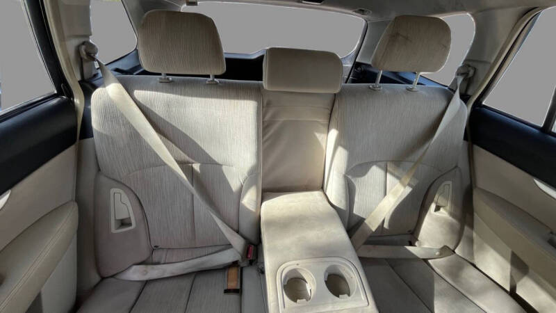 2013 Subaru Outback 2.5i