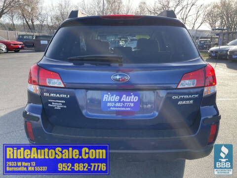 2011 Subaru Outback 2.5i Premium