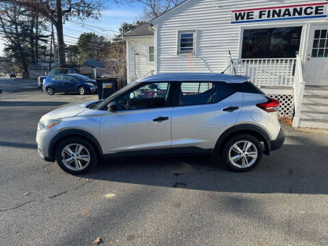2018 Nissan Kicks S