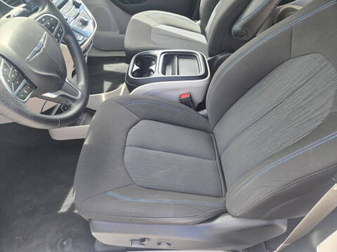 2021 Chrysler Pacifica Touring