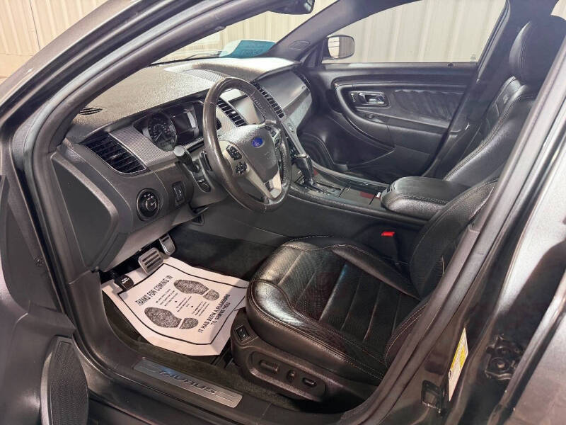 2017 Ford Taurus SHO