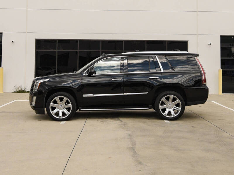2017 Cadillac Escalade Luxury