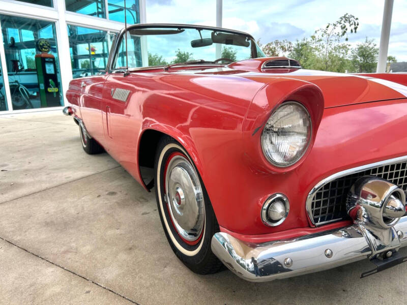 1956 Ford Thunderbird