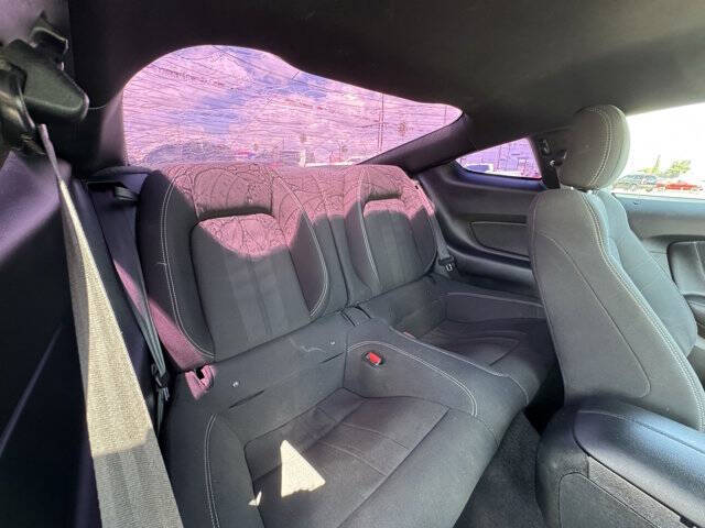 2022 Ford Mustang EcoBoost