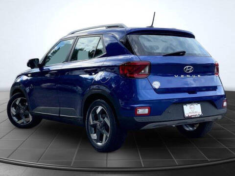 2023 Hyundai Venue SEL