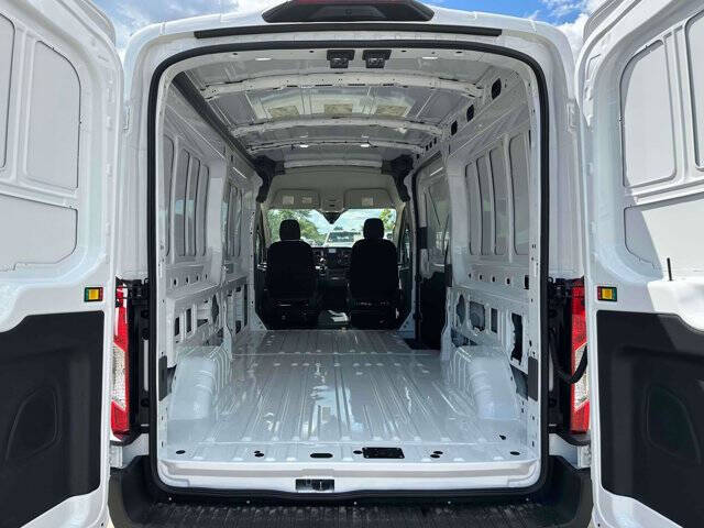 2025 Ford Transit 250