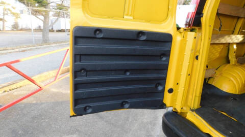 2017 GMC Savana 2500