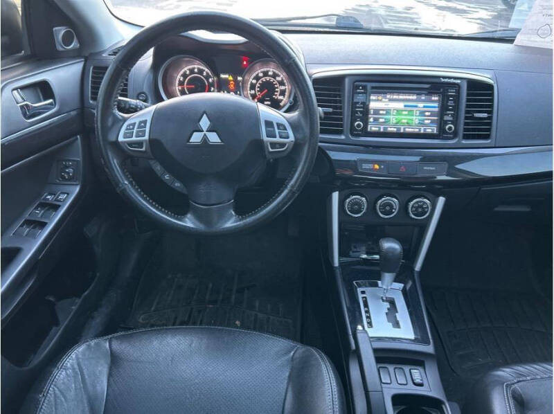 2017 Mitsubishi Lancer