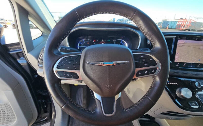 2021 Chrysler Pacifica Hybrid Touring L