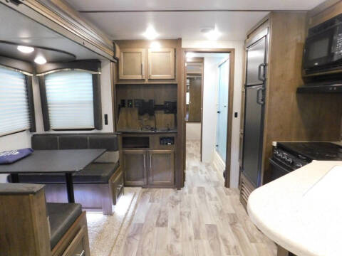 2018 Keystone Cougar 29RLD for sale at ALBUQUERQUE AUTO OUTLET in Albuquerque NM