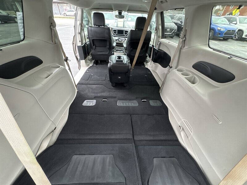 2018 Chrysler Pacifica Touring L