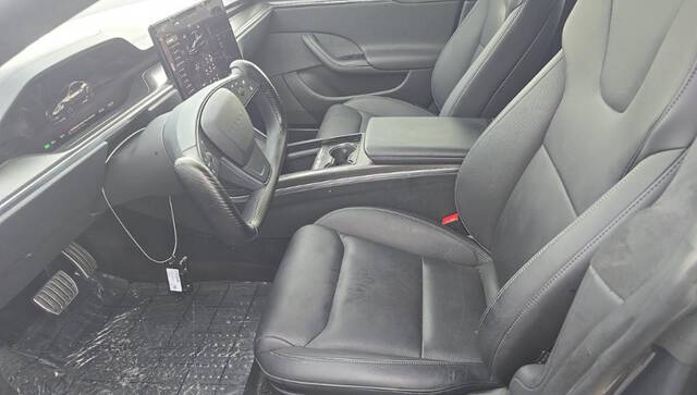 2022 Tesla Model S Plaid