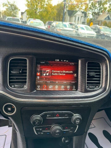 2016 Dodge Charger SXT