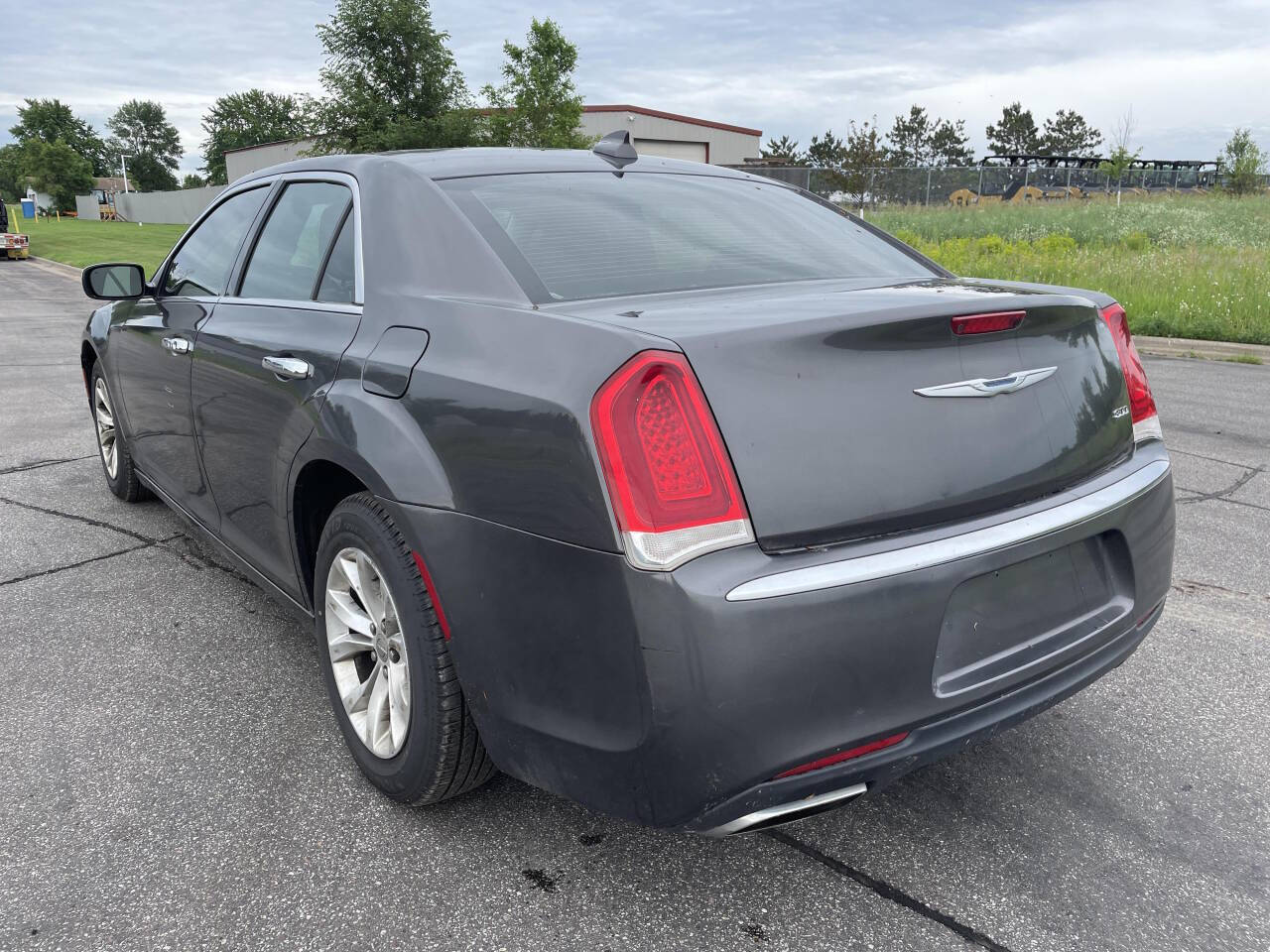 2015 Chrysler 300 for sale at Twin Cities Auctions in Elk River, MN