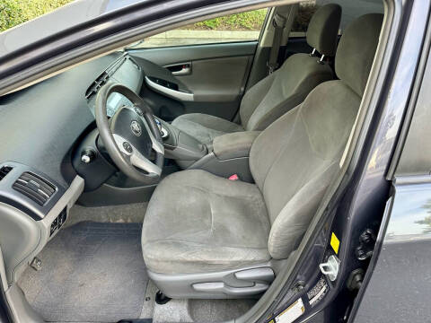 2010 Toyota Prius II