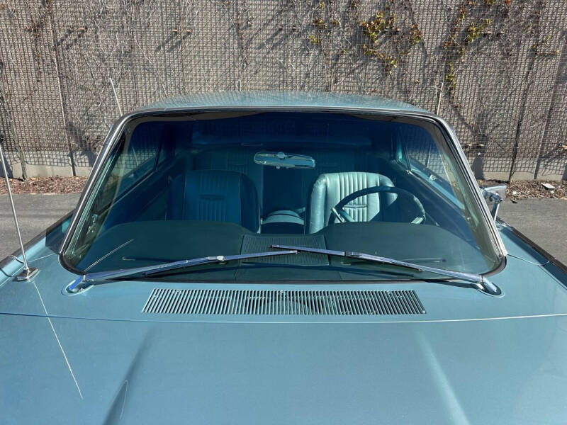 1963 Ford Thunderbird