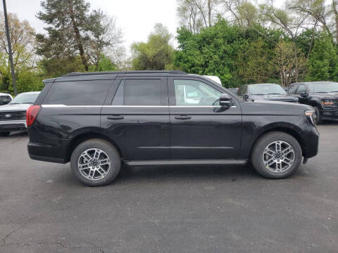 2026 Ford Expedition Active
