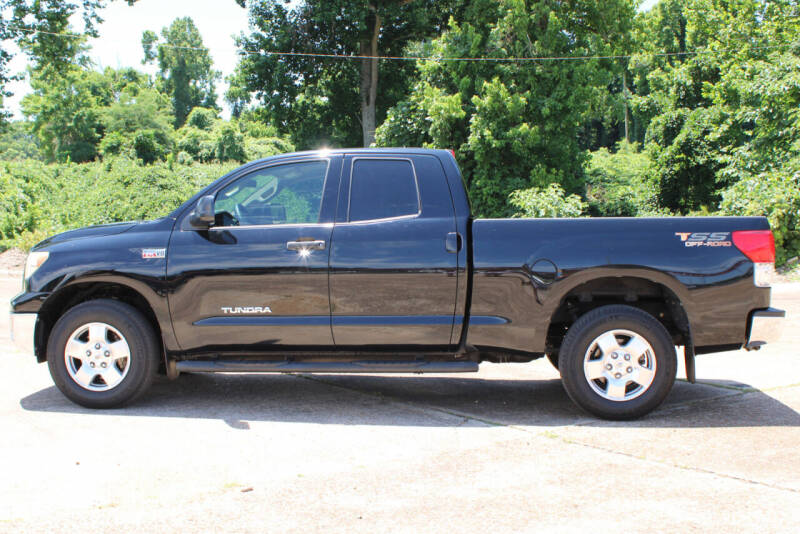 Used 2013 Toyota Tundra Tundra Grade with VIN 5TFUW5F17DX322290 for sale in Natchez, MS