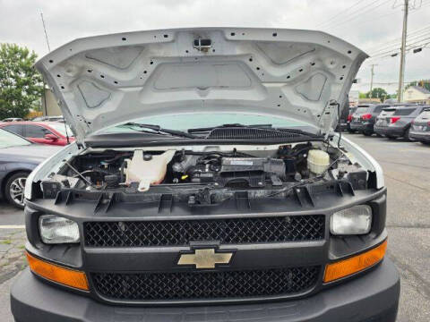 2017 Chevrolet Express 2500