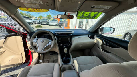 2015 Nissan Rogue SV