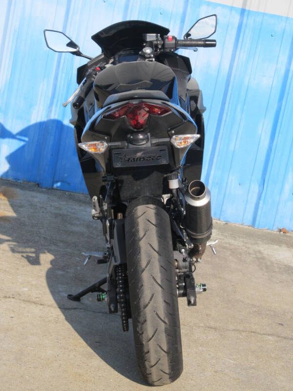 2024 Kawasaki EX500 Ninja