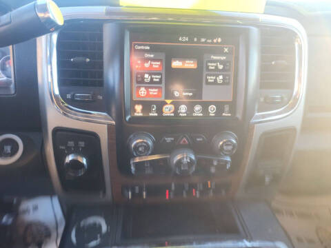 2015 RAM 3500 Laramie