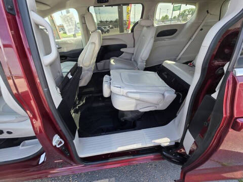 2021 Chrysler Pacifica Touring L