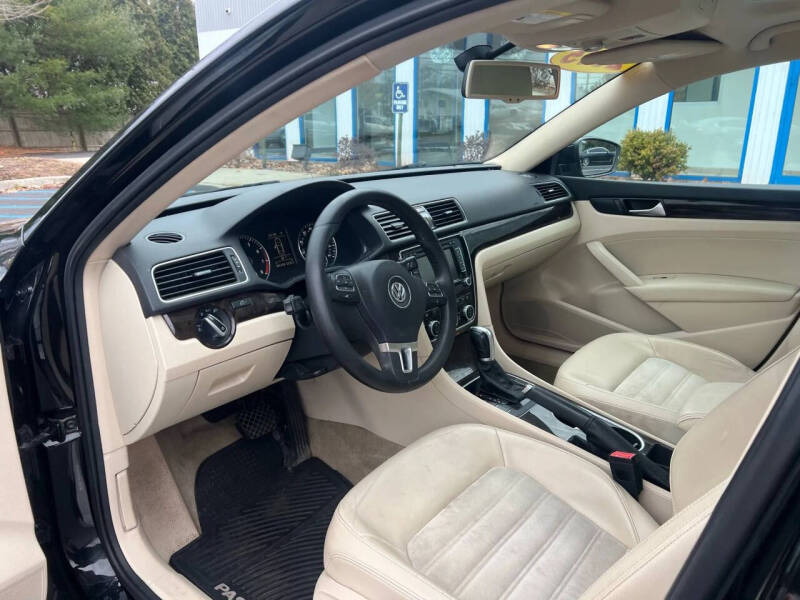 2015 Volkswagen Passat 1.8T SEL Premium