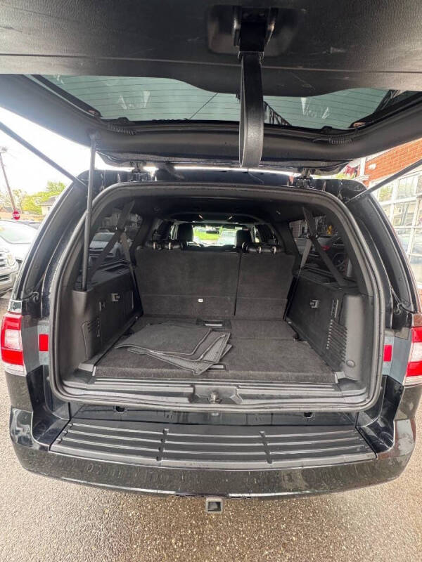 2016 Lincoln Navigator L Select