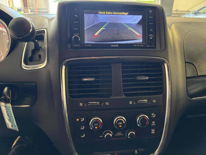 2017 Dodge Grand Caravan SE Plus