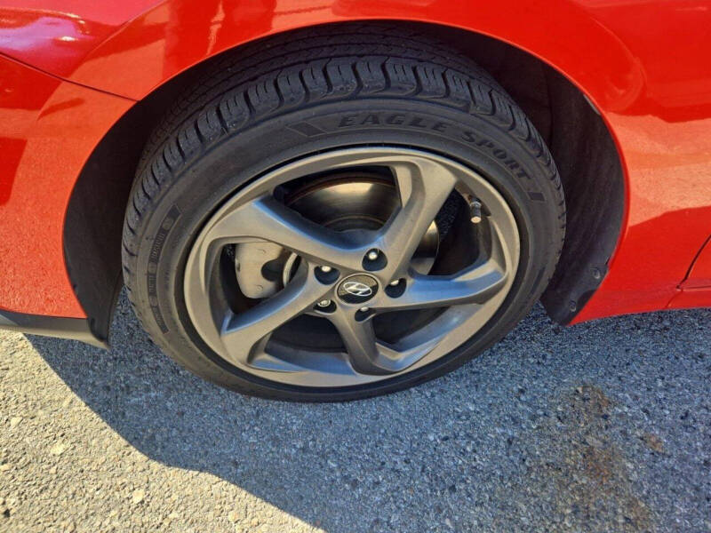 2020 Hyundai Veloster