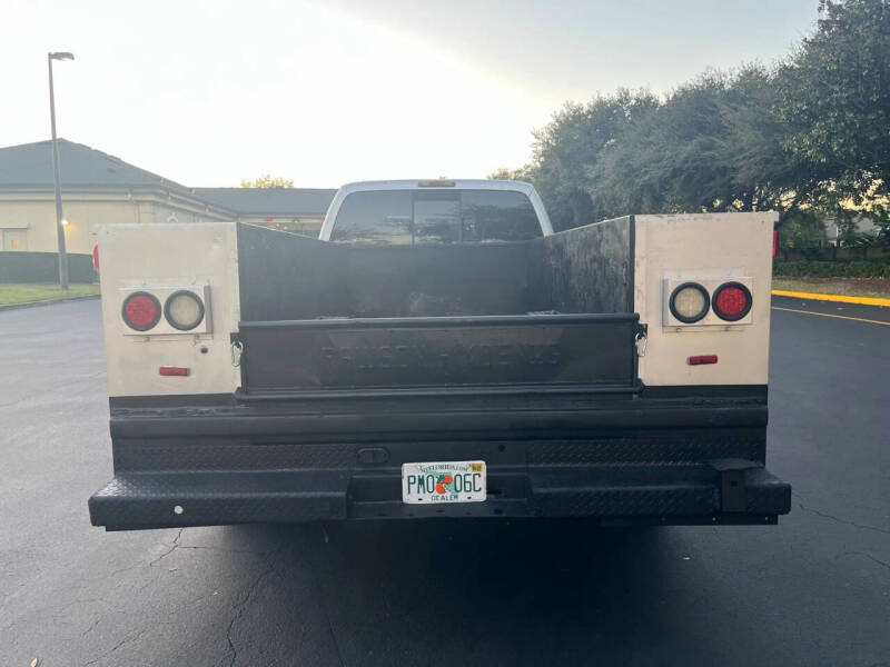 2011 Ford F-350 Super Duty Lariat