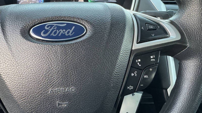 2014 Ford Fusion Hybrid SE