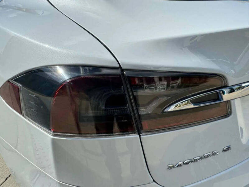 2018 Tesla Model S 75D