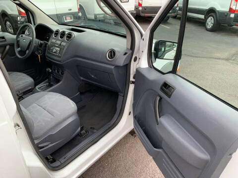 2011 Ford Transit Connect XLT Premium