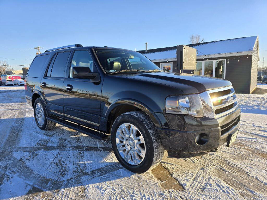 2013 Ford Expedition for sale at Bigfoot Auto in Hiawatha, IA