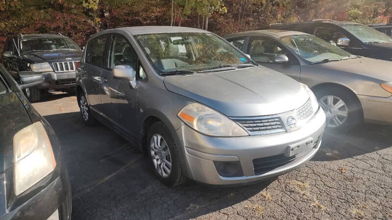 2009 Nissan Versa 1.8 S