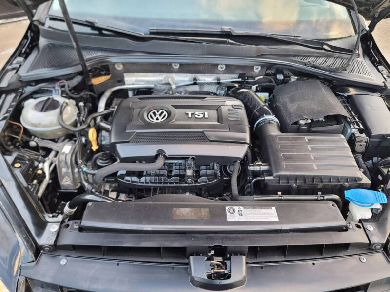 2016 Volkswagen Golf SportWagen