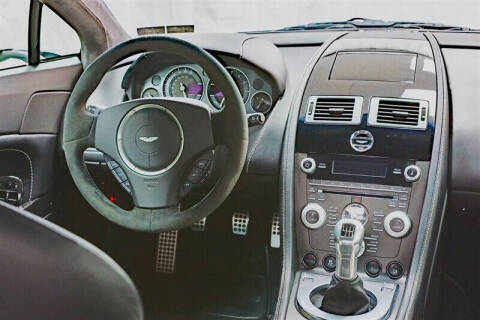 2011 Aston Martin V12 Vantage