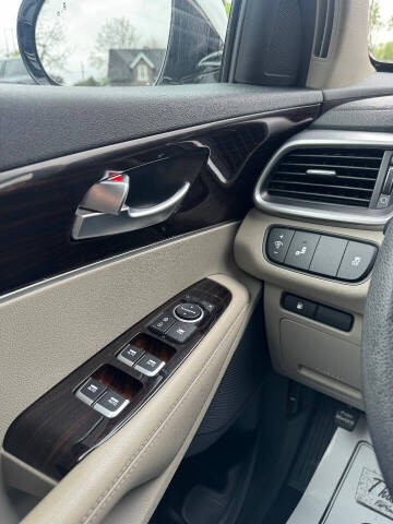 2019 Kia Sorento L
