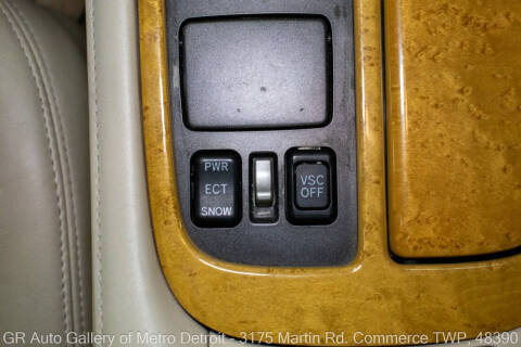 2004 Lexus SC 430